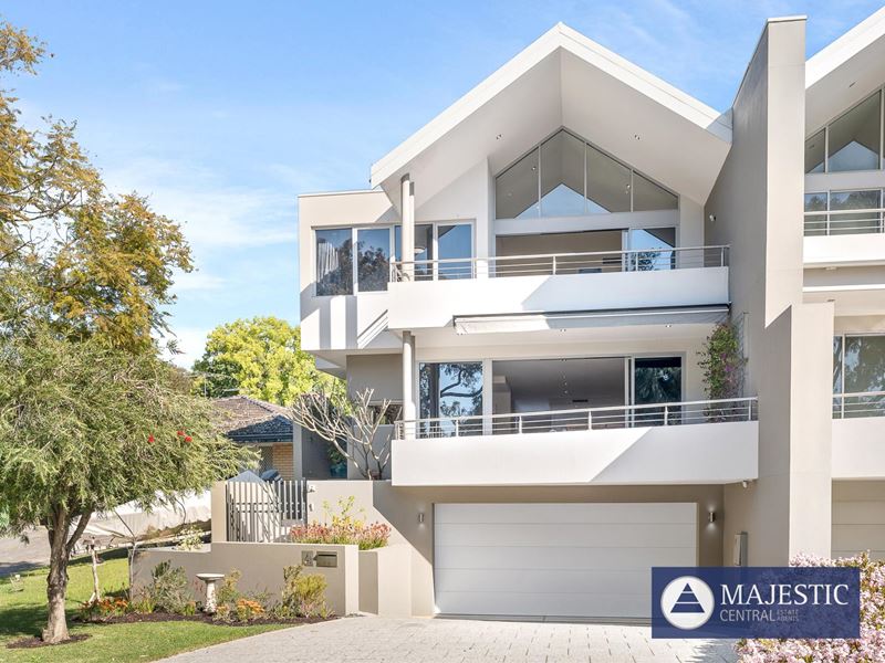 4B Leverburgh Street, Ardross WA 6153