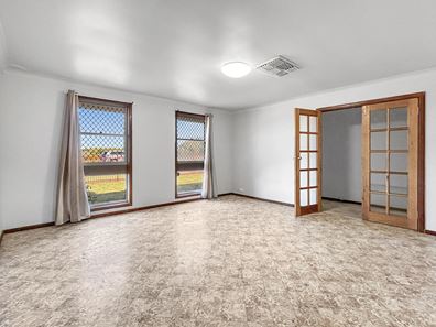 21 Assen Street, Rangeway WA 6530