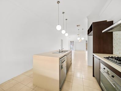 25 Gamenya Street, Canning Vale WA 6155