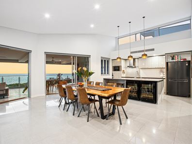 11/9 O'connor Close, North Coogee WA 6163
