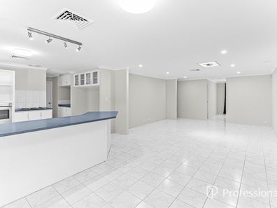 137 Lakey Street, Southern River WA 6110