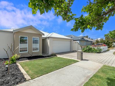 36 Fernhill Promenade, Harrisdale WA 6112