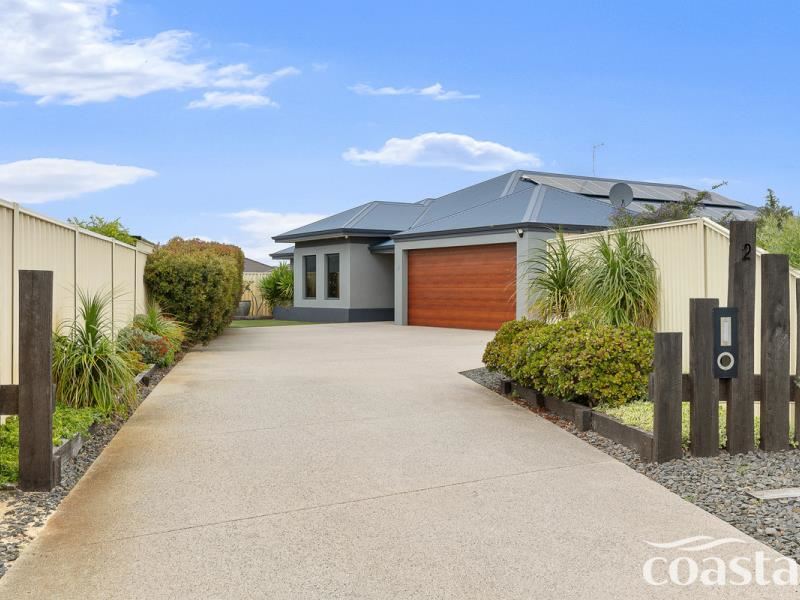 2 Skerne Court, Madora Bay
