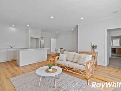 11/101 Oakleigh Drive, Erskine WA 6210