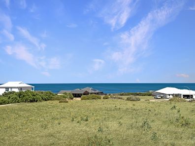 17 Grey Close, Dongara WA 6525