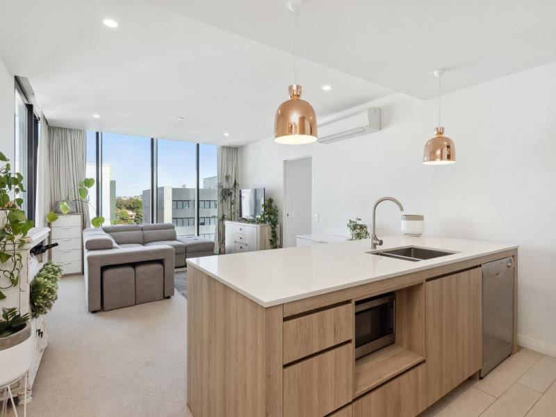 601/6 Baumea Way, Innaloo WA 6018