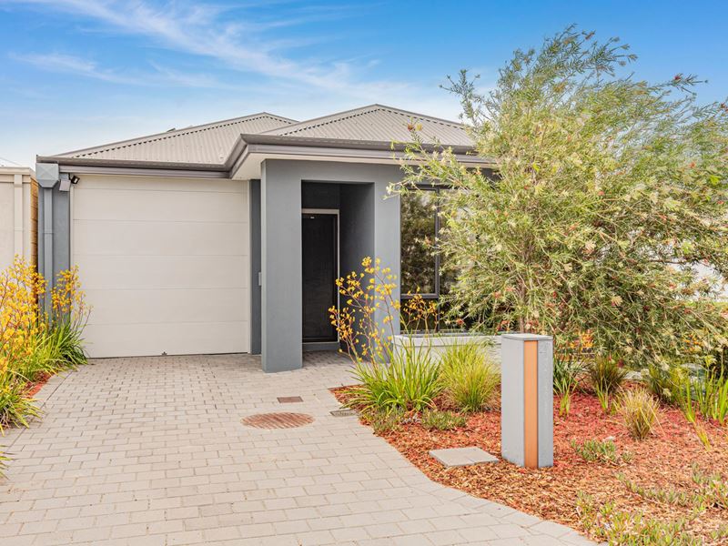 27 Meander Street, Brabham WA 6055