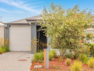 27 Meander Street, Brabham WA 6055