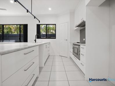 8 Perentie Road, Baynton WA 6714