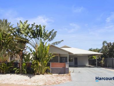 8 Perentie Road, Baynton WA 6714