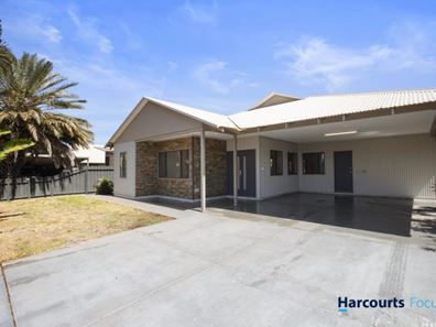 8 Perentie Road, Baynton WA 6714