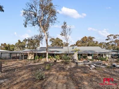 56 Virginia Court, Clackline WA 6564