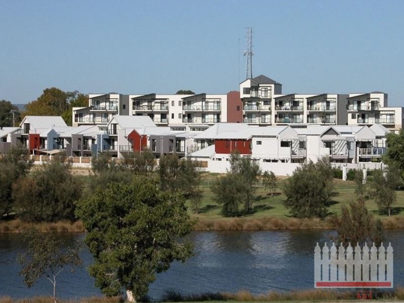 203/152 Great Eastern Highway, Ascot WA 6104