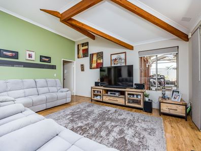 7 Nottinghill Street, Joondalup WA 6027