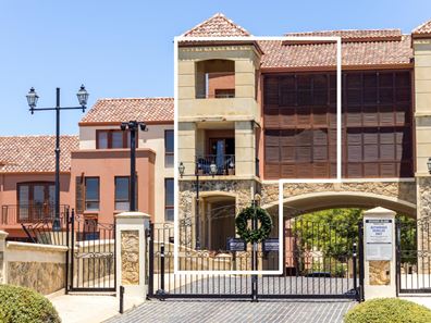 10/18 PORT QUAYS, Wannanup WA 6210