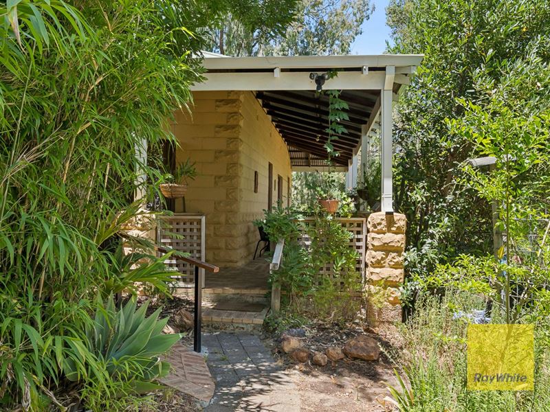 13 Parke Road, Gooseberry Hill WA 6076