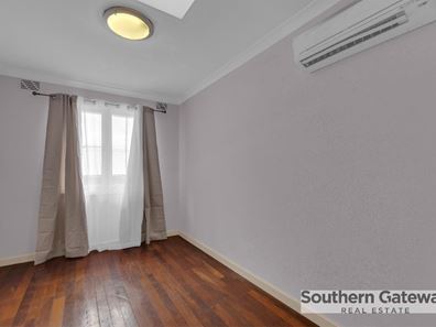 44 Gawler Way, Calista WA 6167