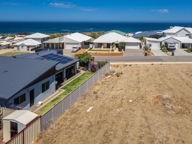 70 North Shore Drive, Dongara WA 6525