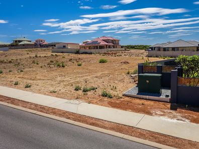 70 North Shore Drive, Dongara WA 6525