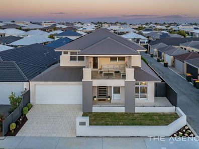 15 Marlinspike Boulevard, Jindalee WA 6036