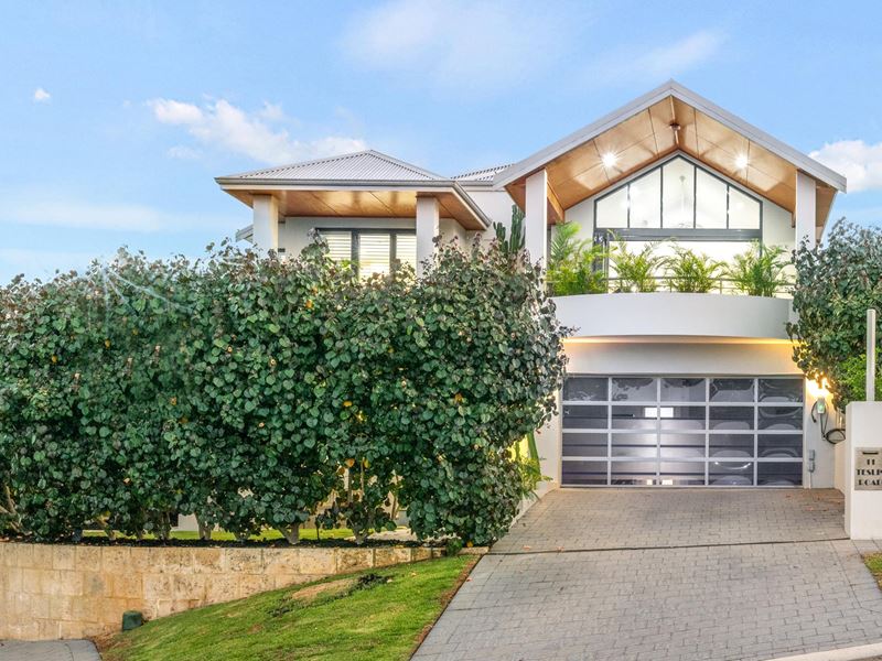 11 Teslin Road, Mount Claremont WA 6010