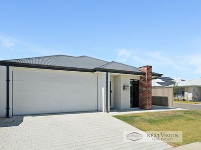 19 Ainsworth Cres, Mandogalup WA 6167