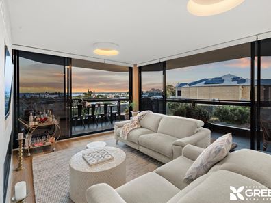 6/6a Valley Road, Halls Head WA 6210