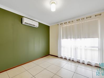 10 Torquay Place, Tarcoola Beach WA 6530