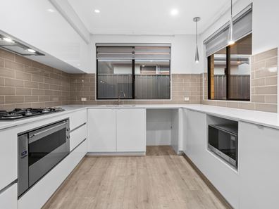 60B Allerton Way, Booragoon WA 6154