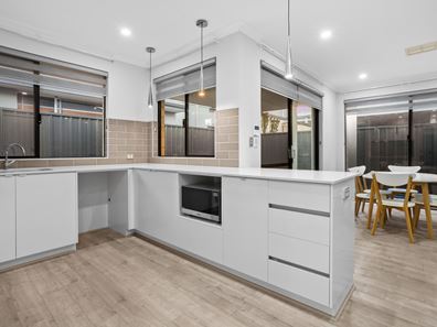 60B Allerton Way, Booragoon WA 6154