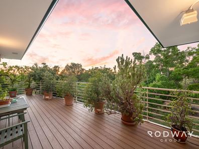 54 Henrietta Avenue, Mount Nasura WA 6112