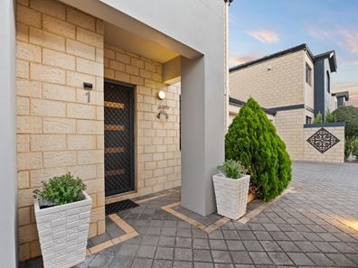 1/5-7 Harrison Street, Rockingham WA 6168