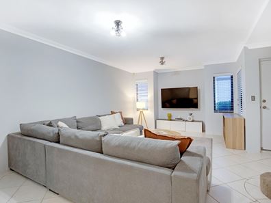 1/19 Burwood Road, Balcatta WA 6021