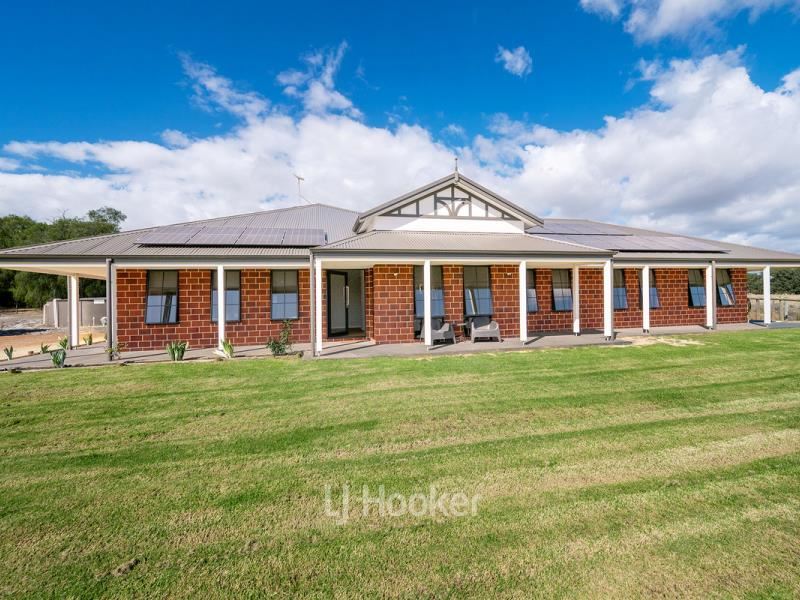 100 Slattery Way, Dardanup West