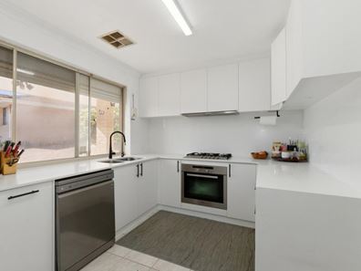169b Hillsborough Drive, Nollamara WA 6061