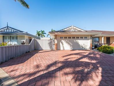 13 Grand Ocean Boulevard, Port Kennedy WA 6172