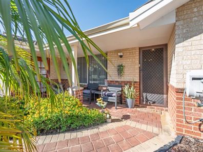 13 Grand Ocean Boulevard, Port Kennedy WA 6172