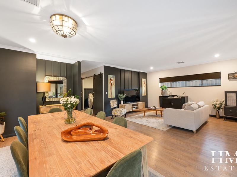 48 Berckelman Circuit, South Guildford WA 6055
