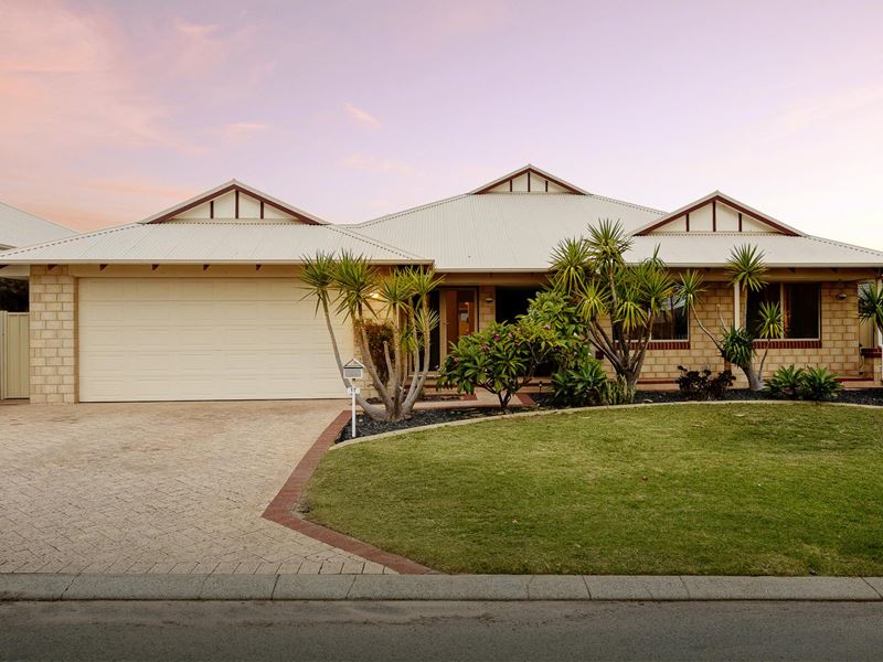 17 Claiborne Road, Secret Harbour