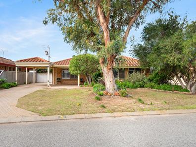5 Basslet Place, Warnbro WA 6169