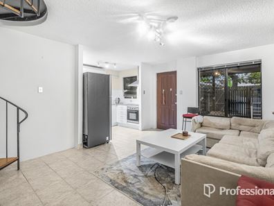 47/390 Hector Street, Yokine WA 6060