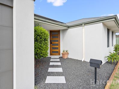 8 Goldseeker Loop, Ravenswood WA 6208