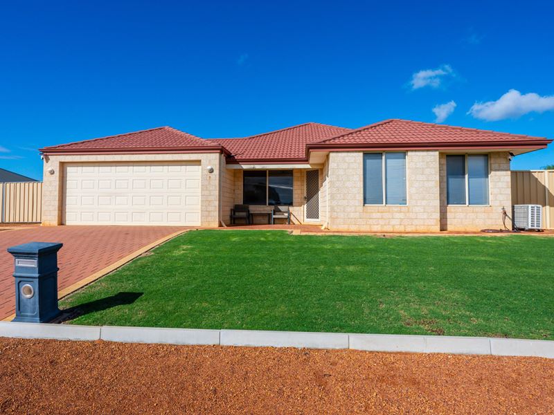 8 Lifford Street, Utakarra