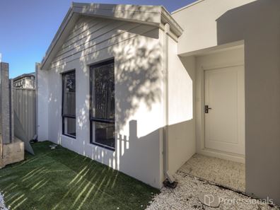 4 Wilkes Lane, Alkimos WA 6038