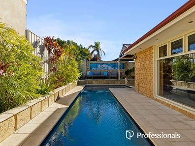 7 Sedgley Close, Landsdale WA 6065