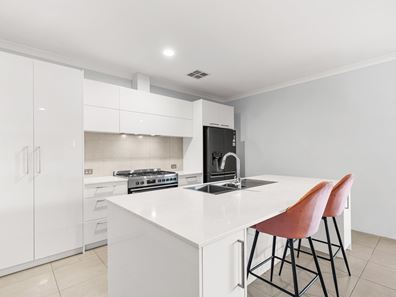 24 Corbel Way, Brabham WA 6055