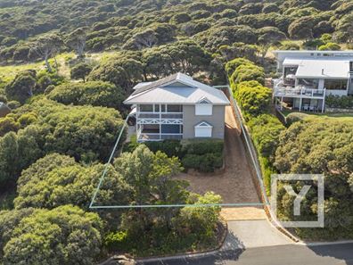 63 Wardanup Crescent, Yallingup WA 6282