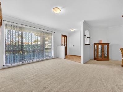 20 Montebourg Meander, Port Kennedy WA 6172