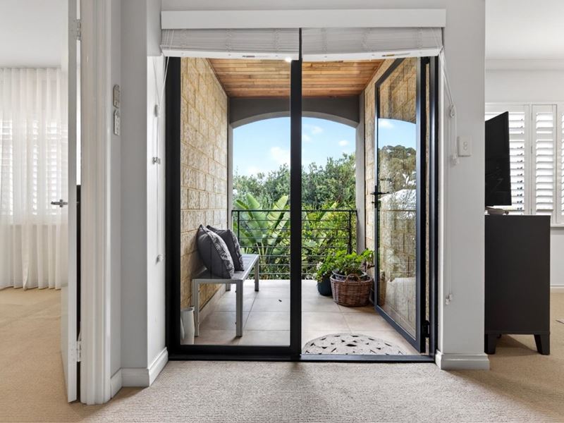98A Cobb Street, Scarborough