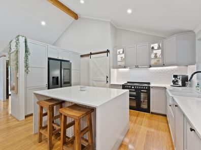 12 Manor Approach, Baldivis WA 6171